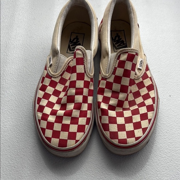 Vans women’s Red Checkered Slip-On Shoes - Picture 1 of 6